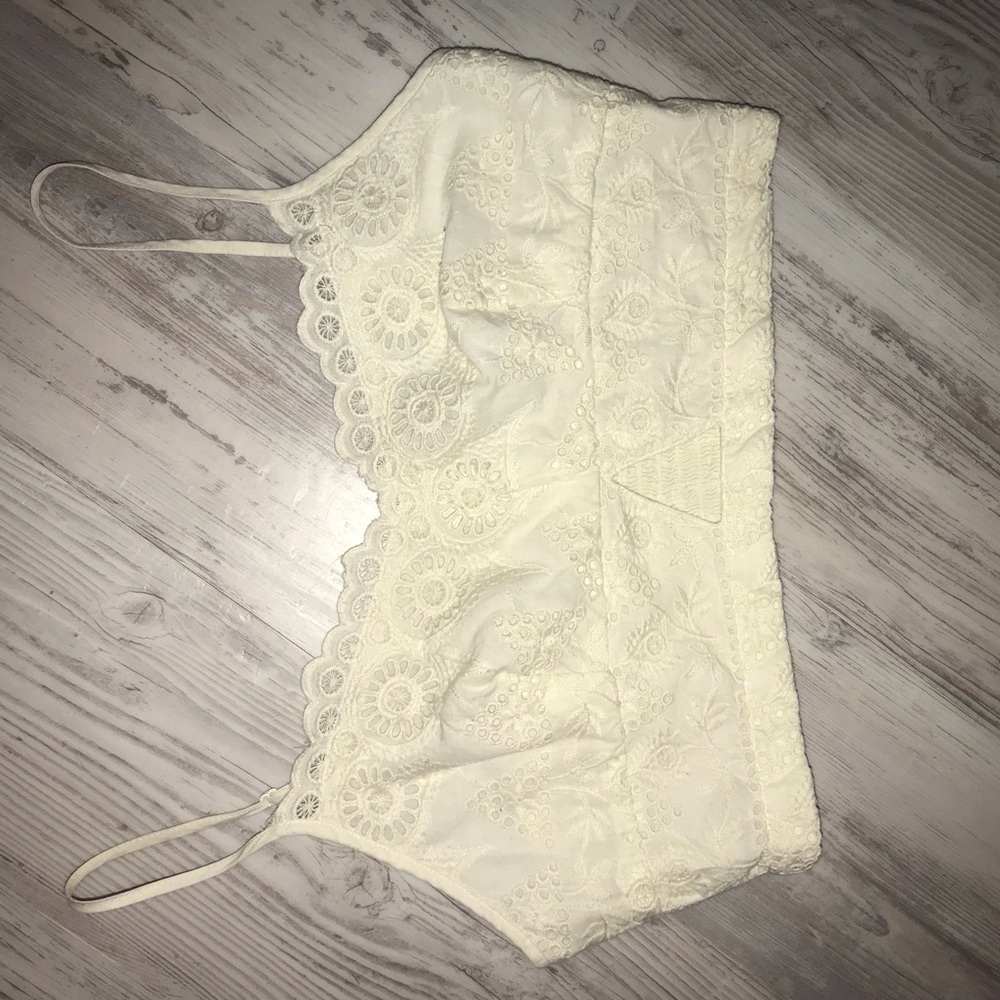 AEO White Cropped Lace Tank Top